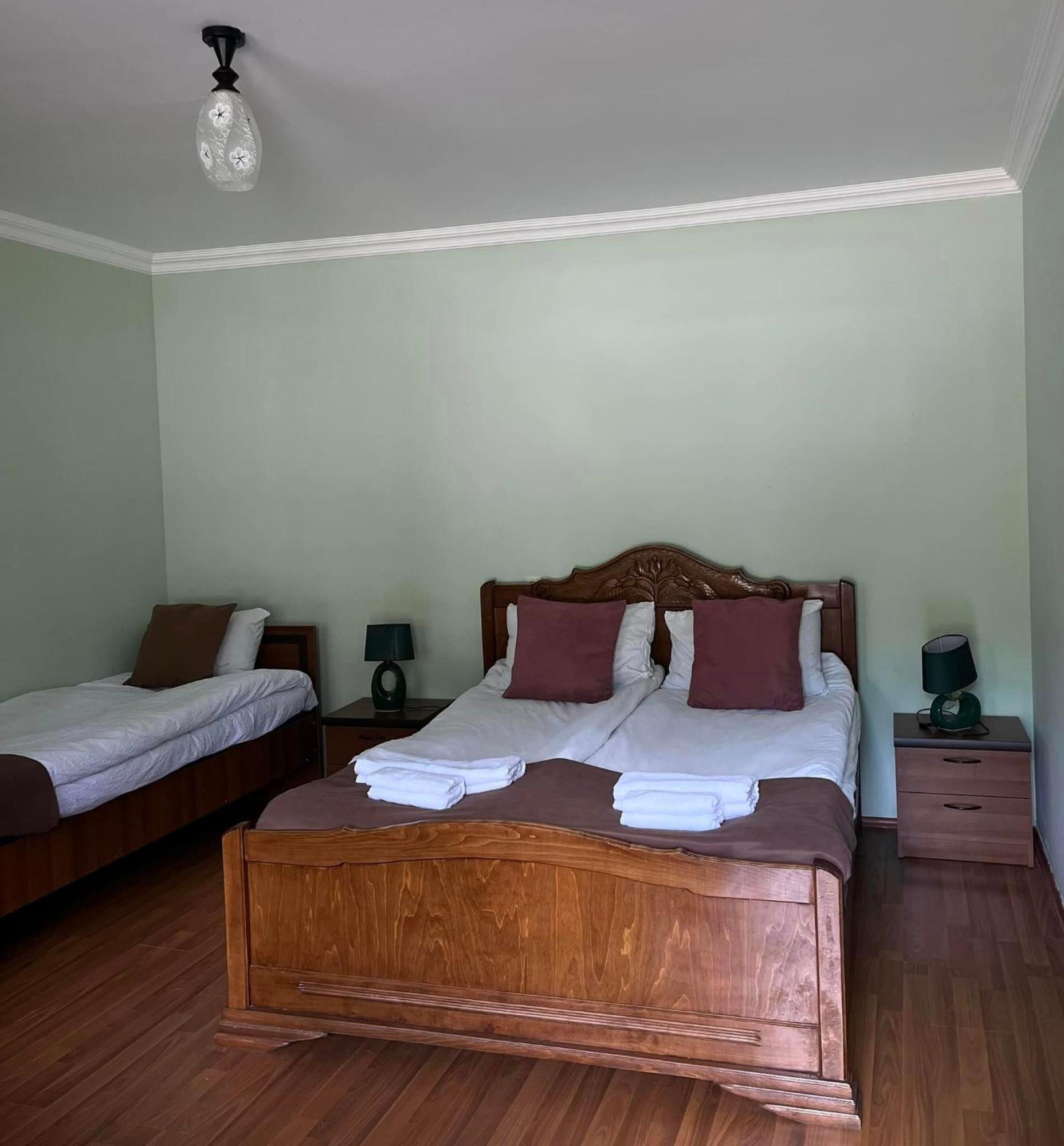 Guest House Tirebi Nakalakevi Extérieur photo
