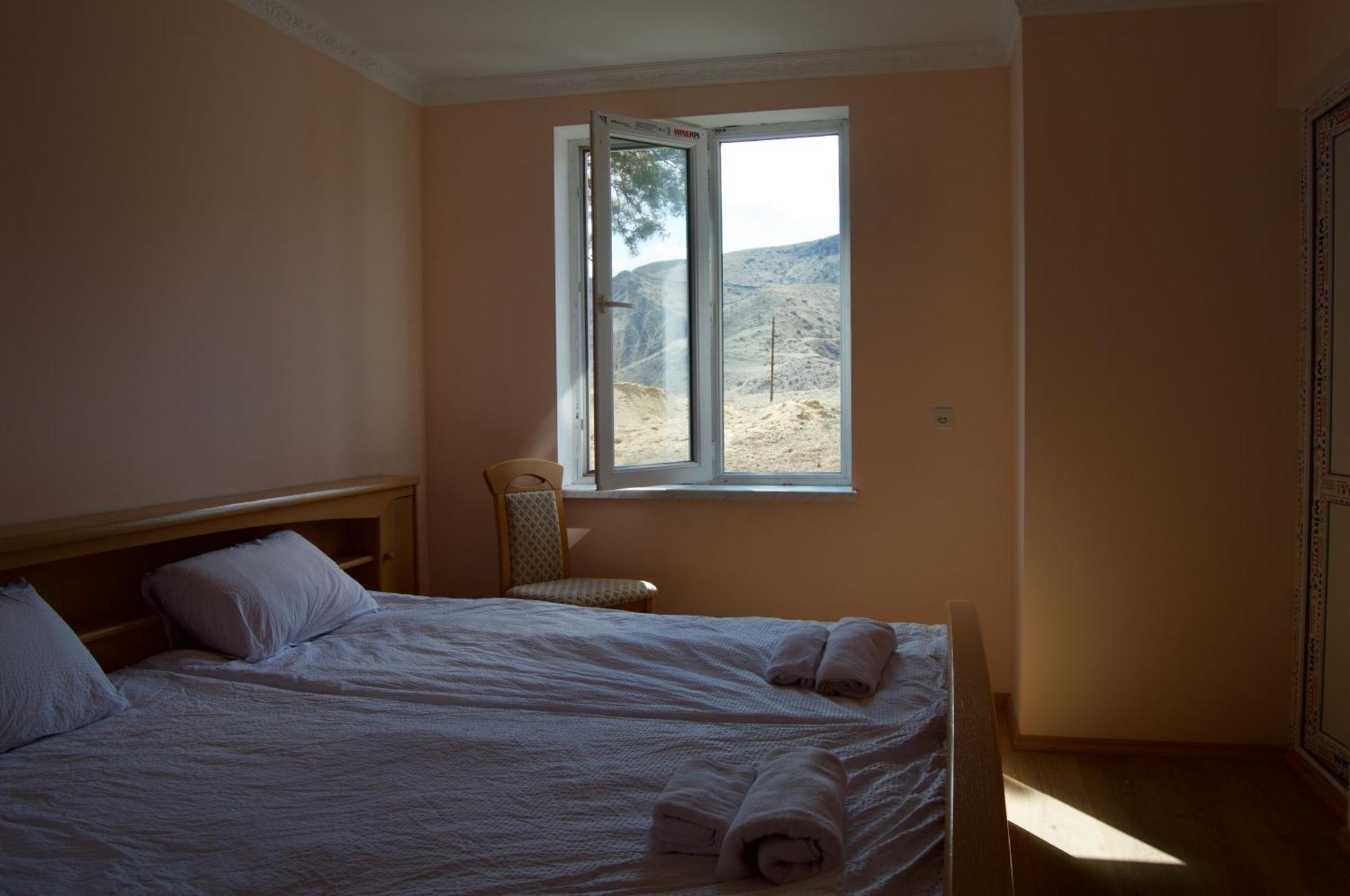 Guest House Tirebi Nakalakevi Extérieur photo